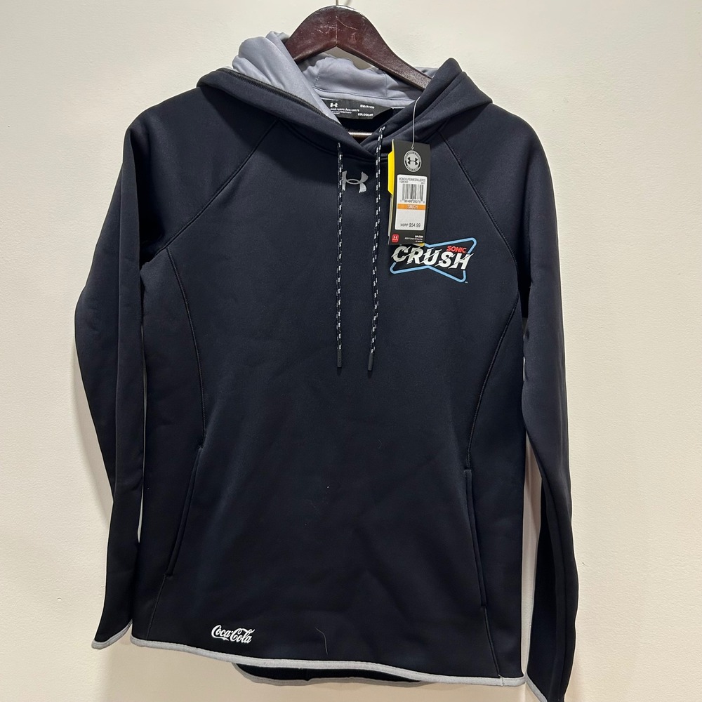 Womens size small/medium‎ crush Under Armour hoodie NEW